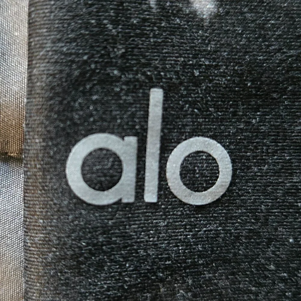 ALO Yoga alo yoga